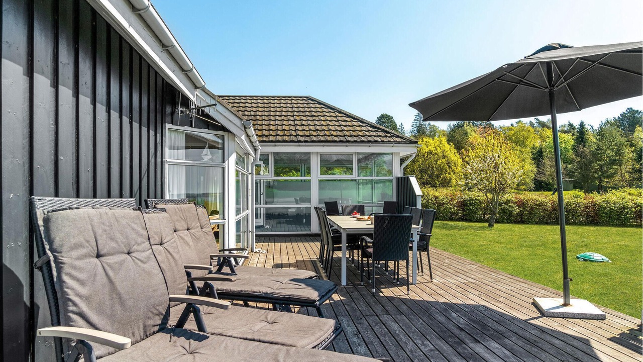 Photo of Others in Knebel