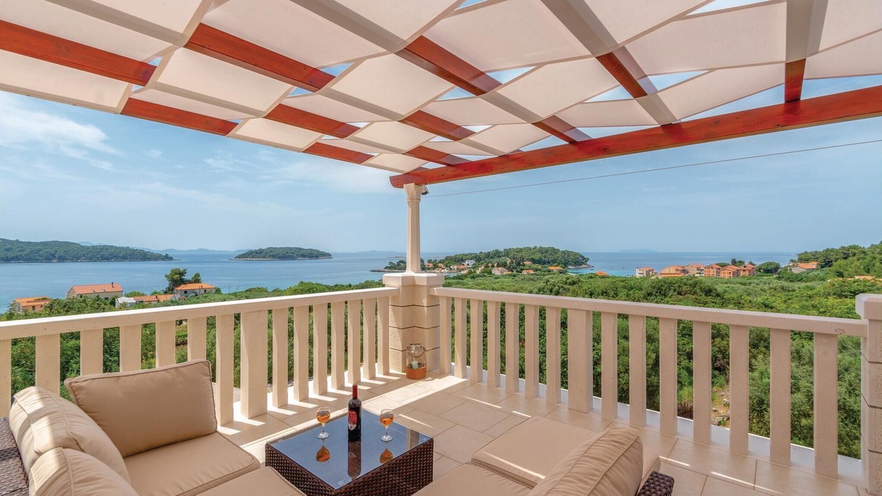 Photo of Patio Balcony in Prizba
