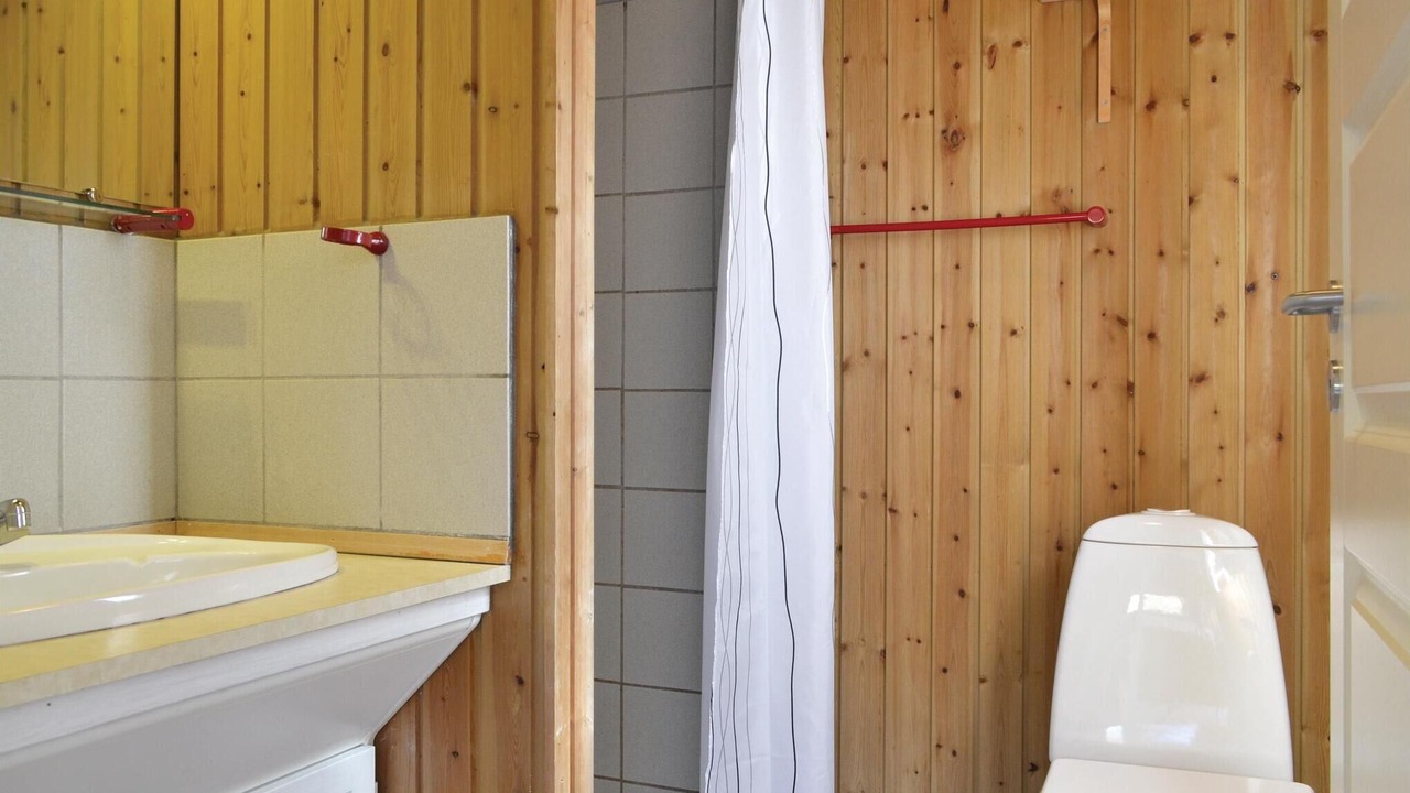 Photo of Bathroom in Haurvig