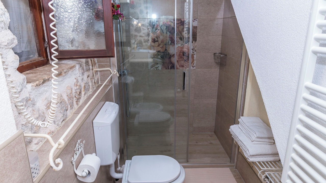 Photo of Bathroom in Igrane