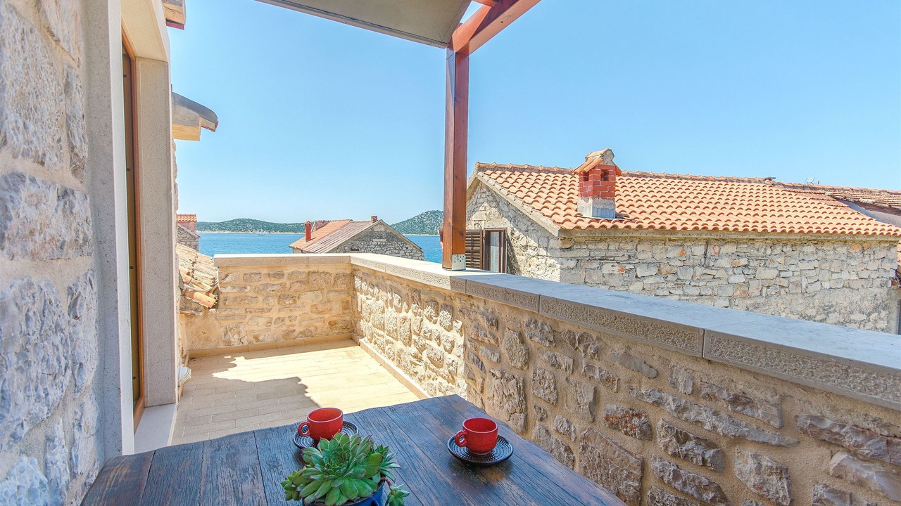 Photo of Patio Balcony in Prvic Sepurine