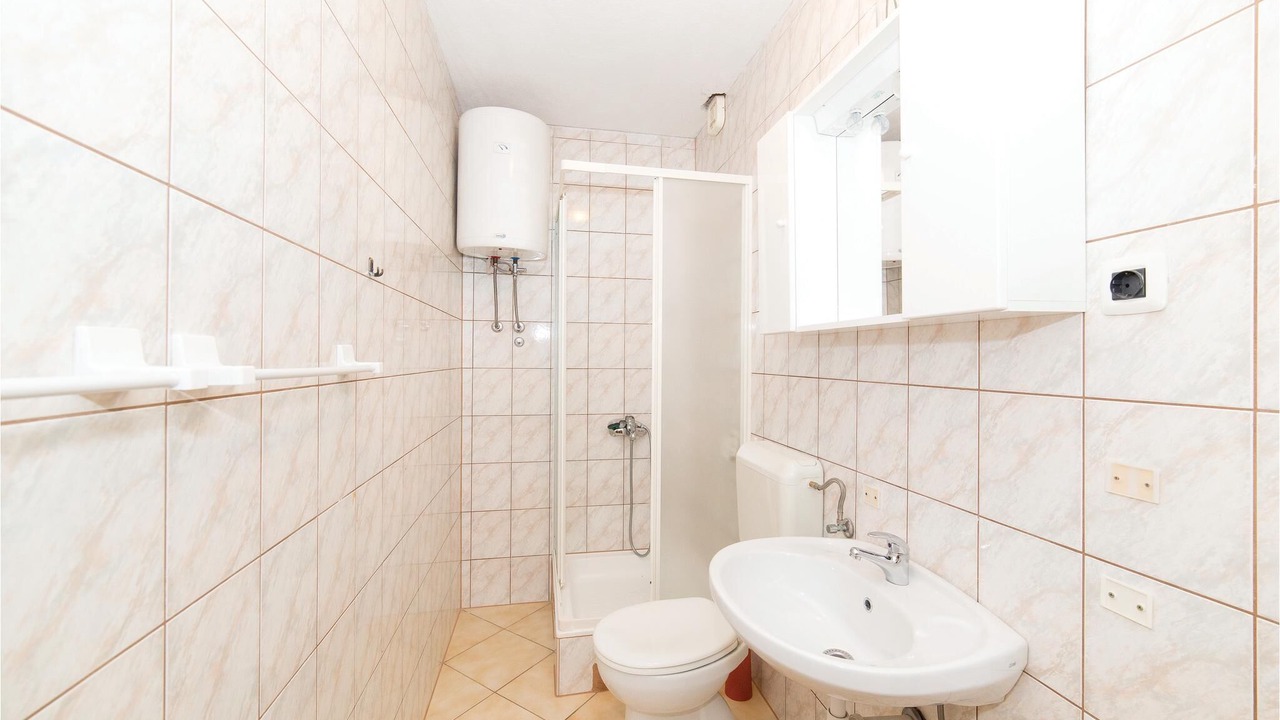 Photo of Bathroom in Okrug Donji