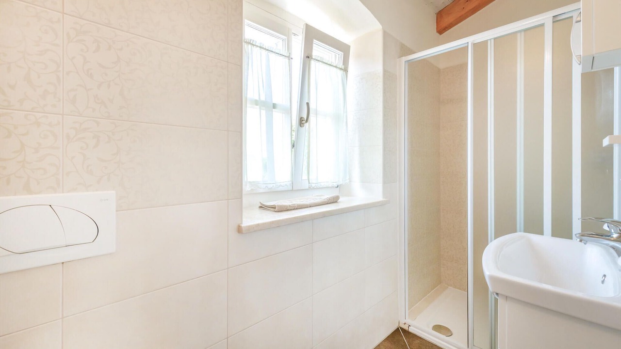 Photo of Bathroom in Valtura