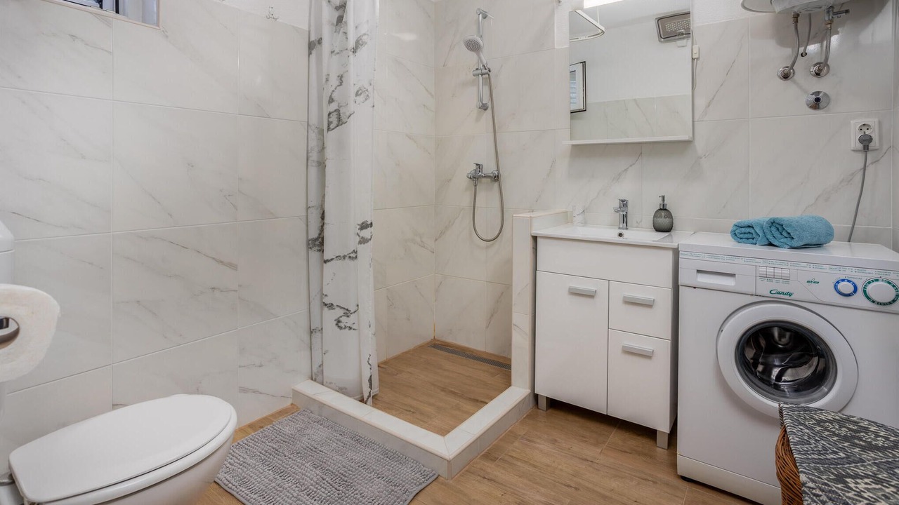 Photo of Bathroom in Karlobag