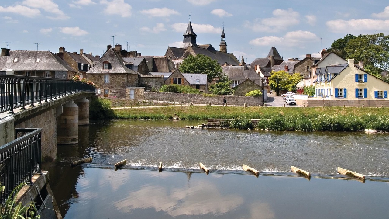 Photo of Others in Ruffiac