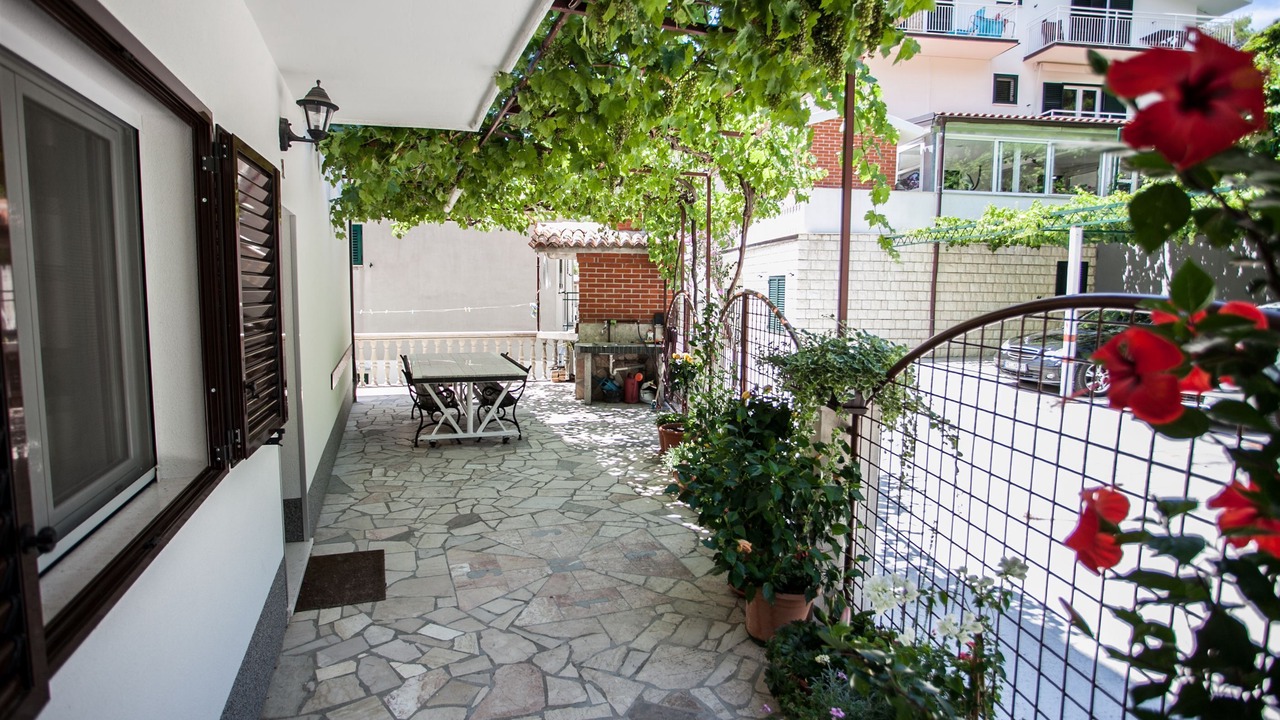 Photo of Outdoor in Duce