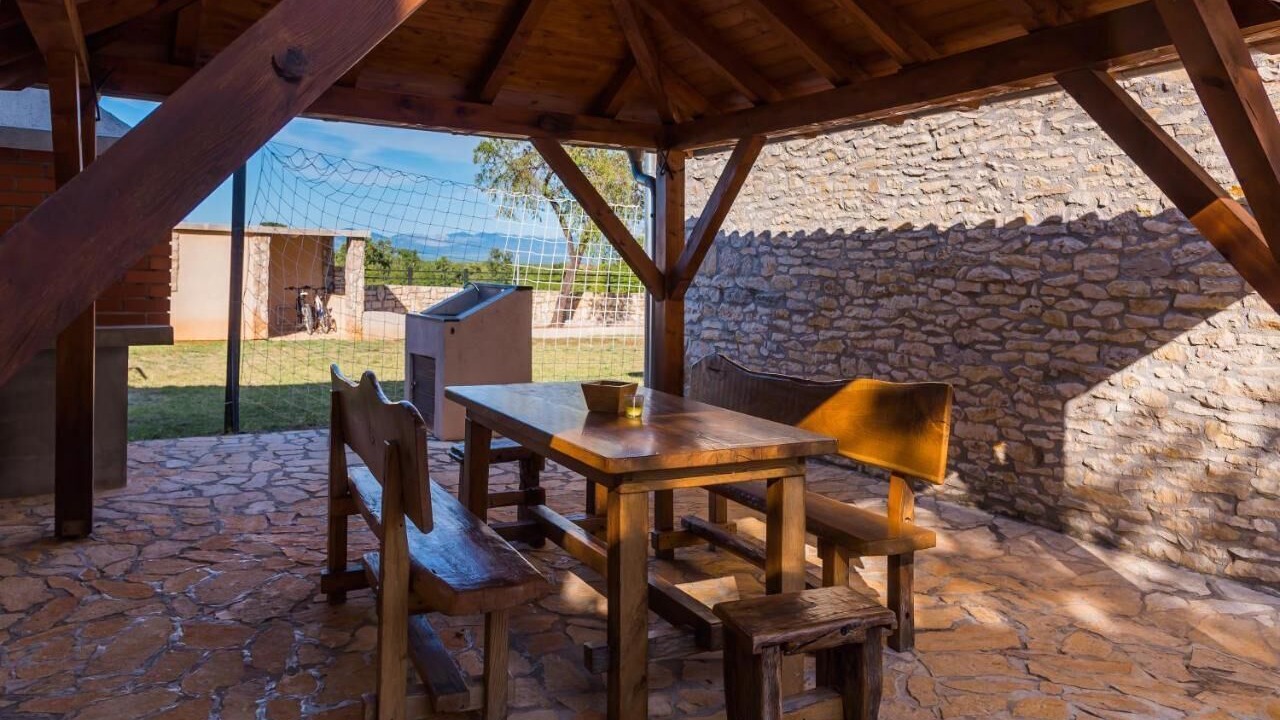 Photo of Outdoor in Promina