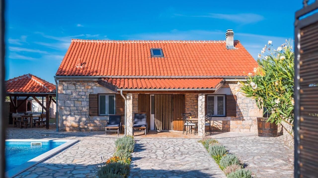 Photo of Outdoor in Promina