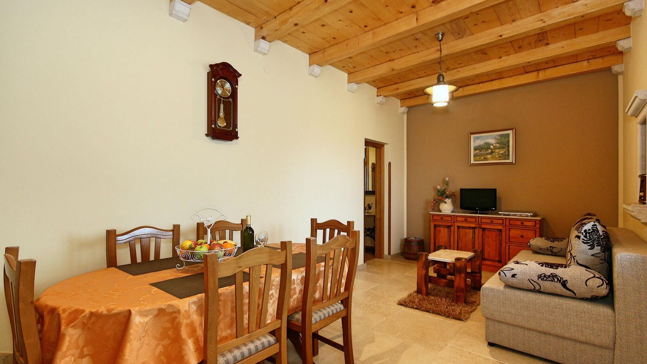 Photo of Bedroom in Skropeti