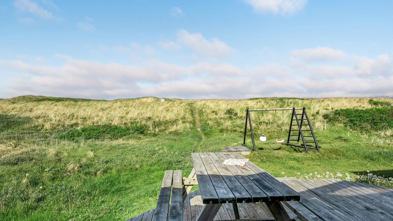 Photo of Others in Houvig