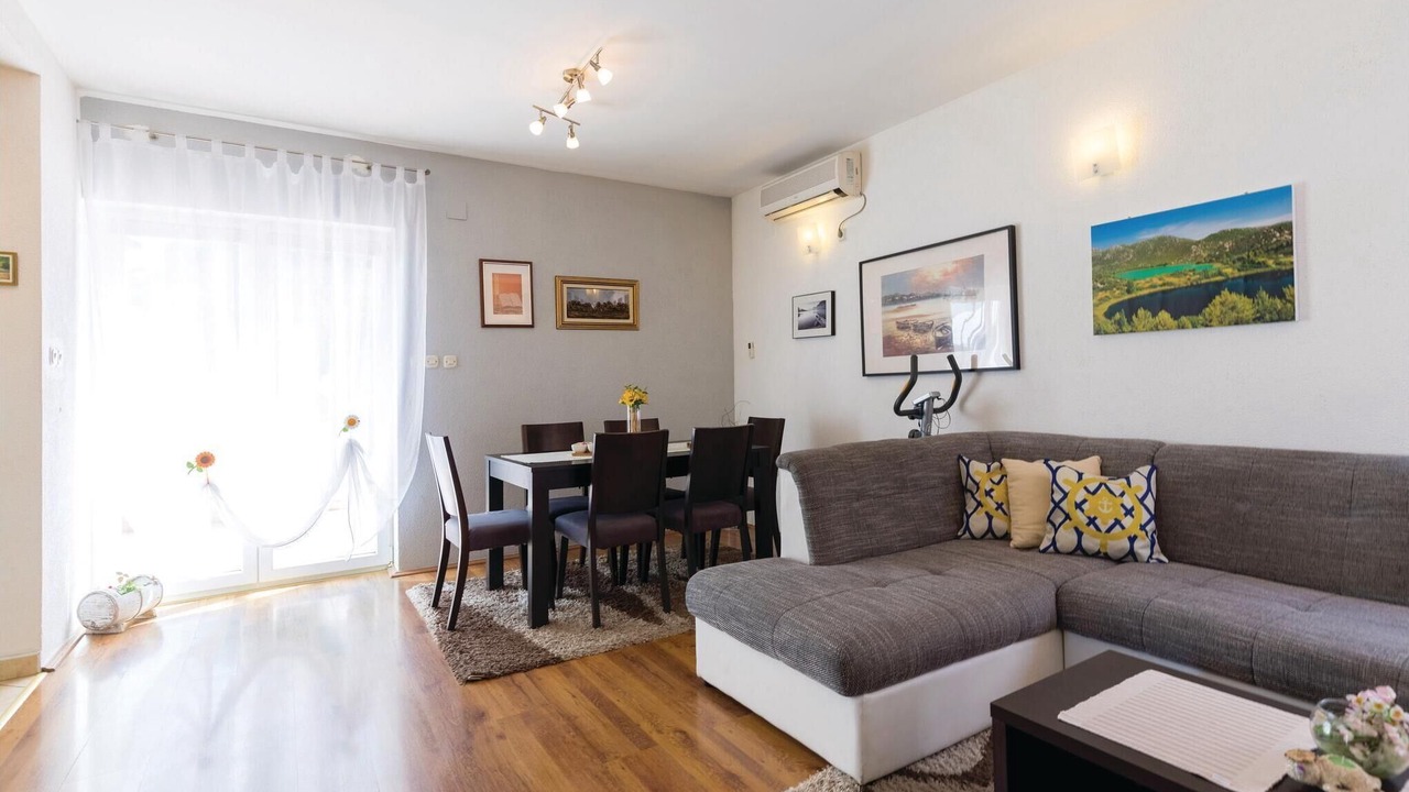 Photo of Bedroom in Ploce