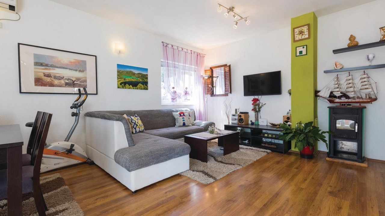 Photo of Bedroom in Ploce
