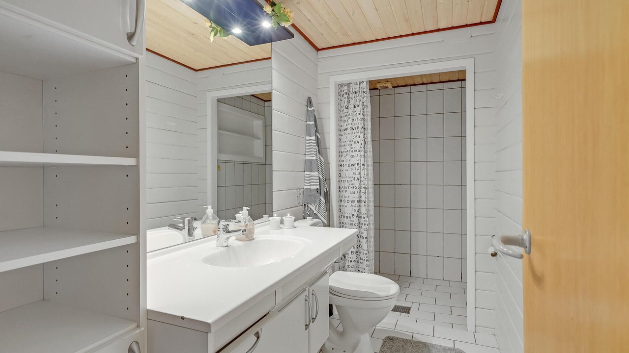 Photo of Bathroom in Bolilmark