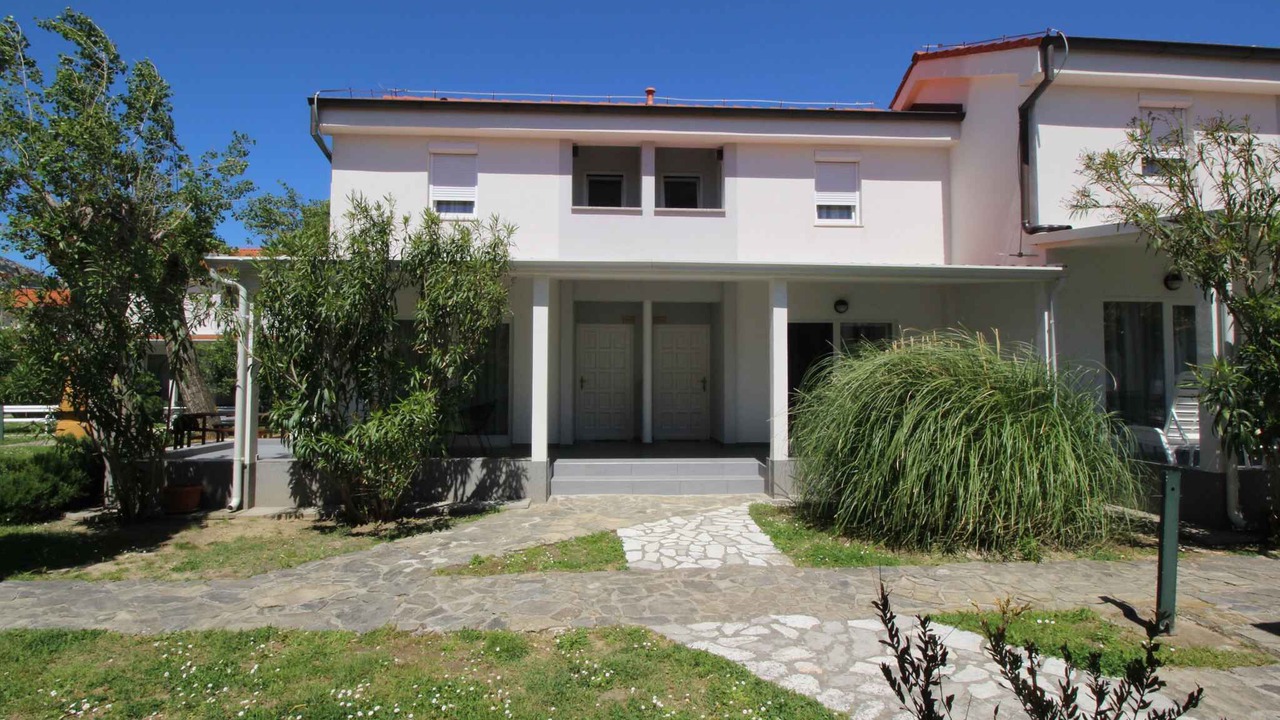 Photo of Outdoor in Baska