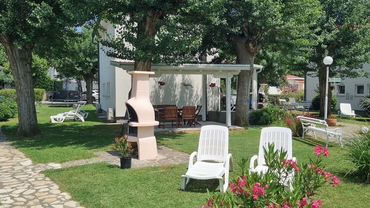 Photo of Patio Balcony in Baska