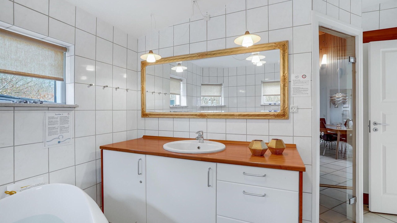 Photo of Bathroom in Skaven Strand