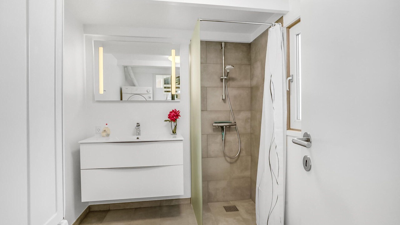 Photo of Bathroom in Marielyst