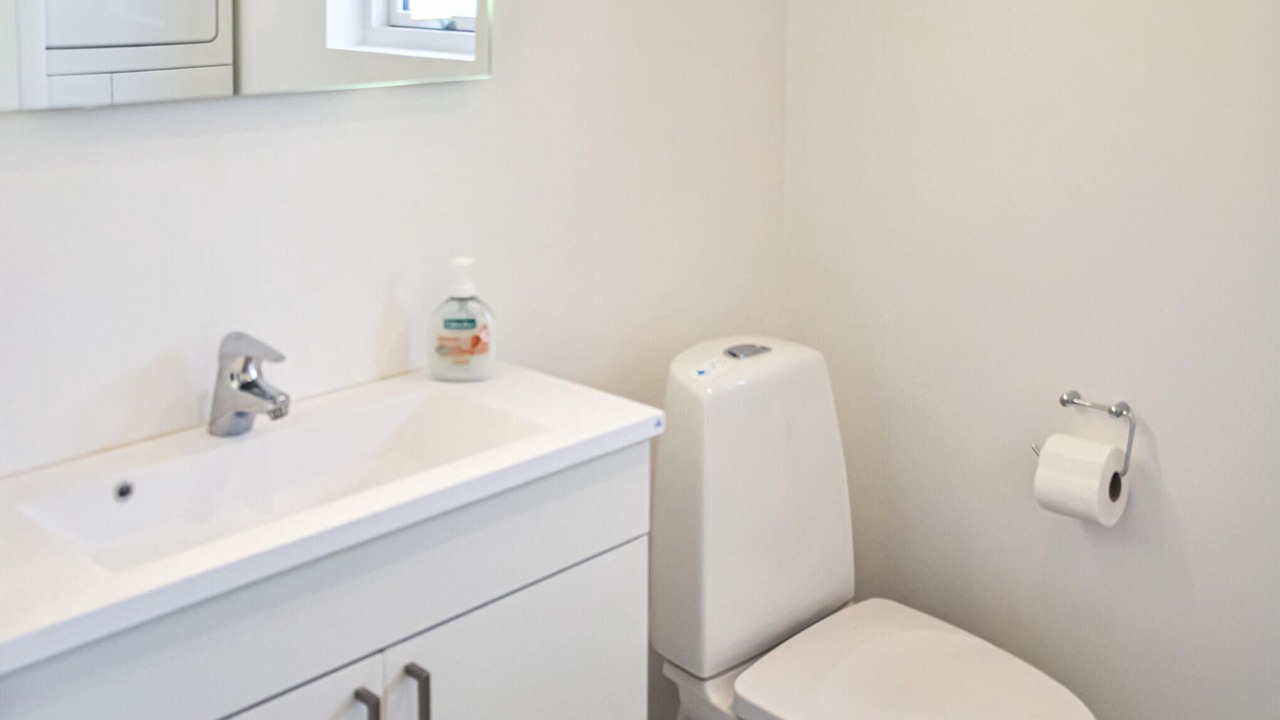 Photo of Bathroom in Mommark Strand