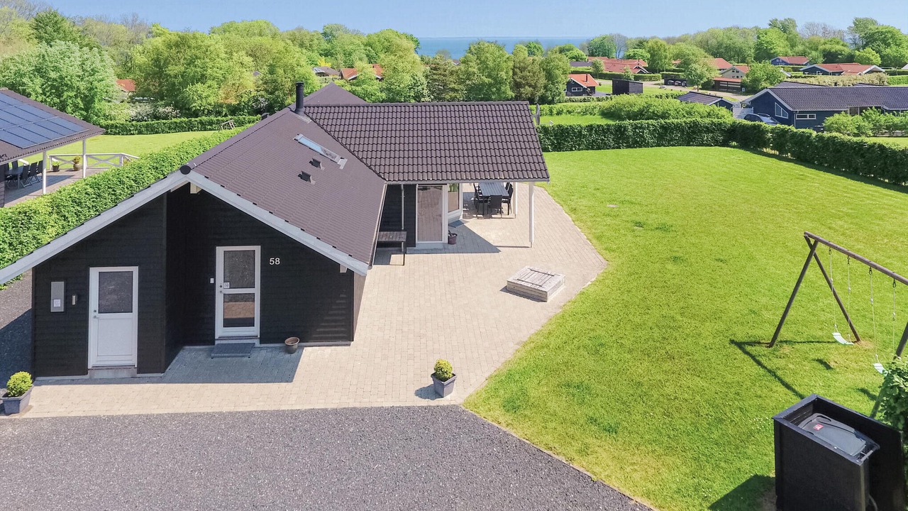 Photo of Others in Mommark Strand