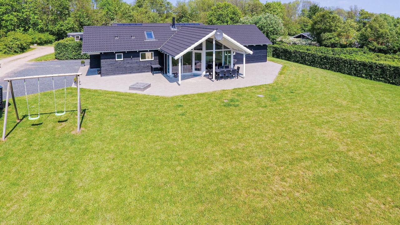 Photo of Others in Mommark Strand