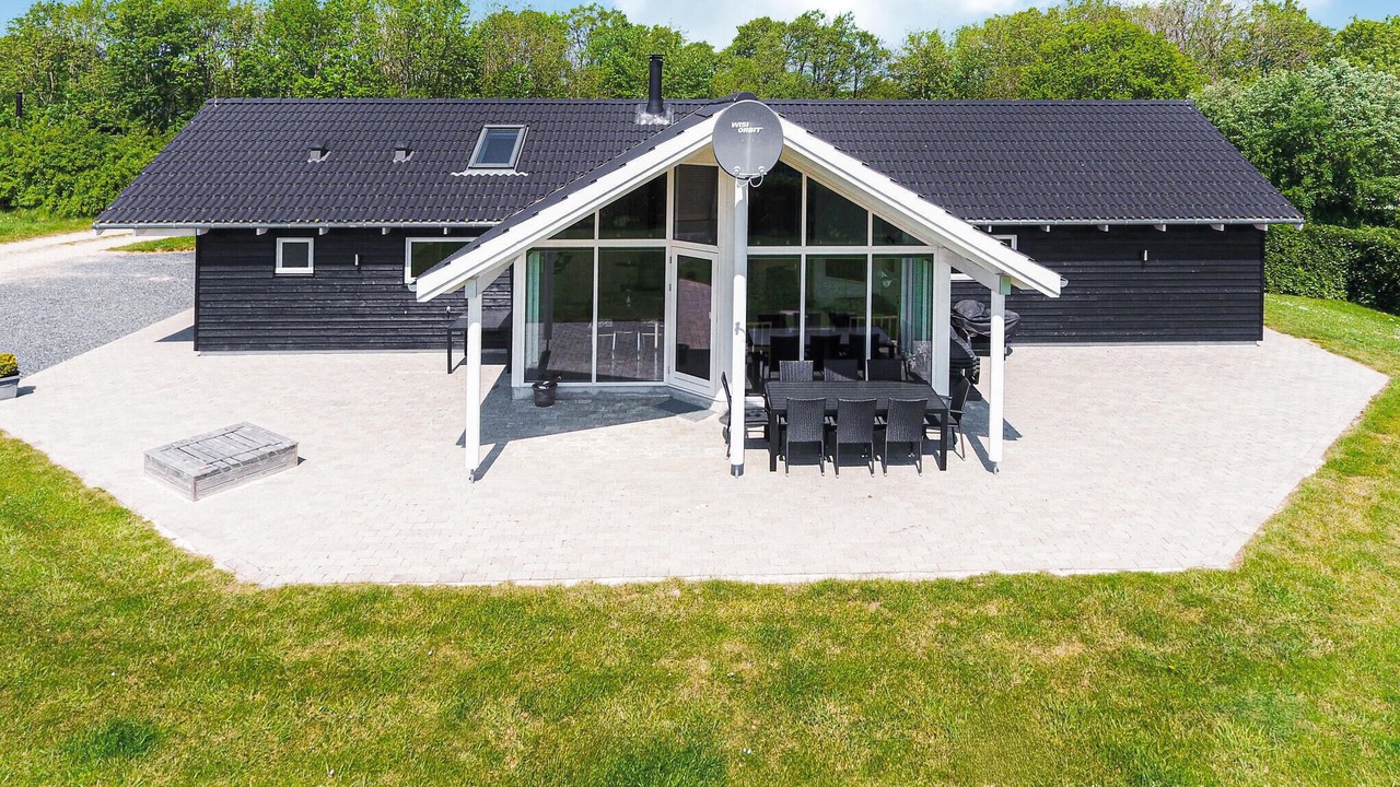 Photo of Others in Mommark Strand