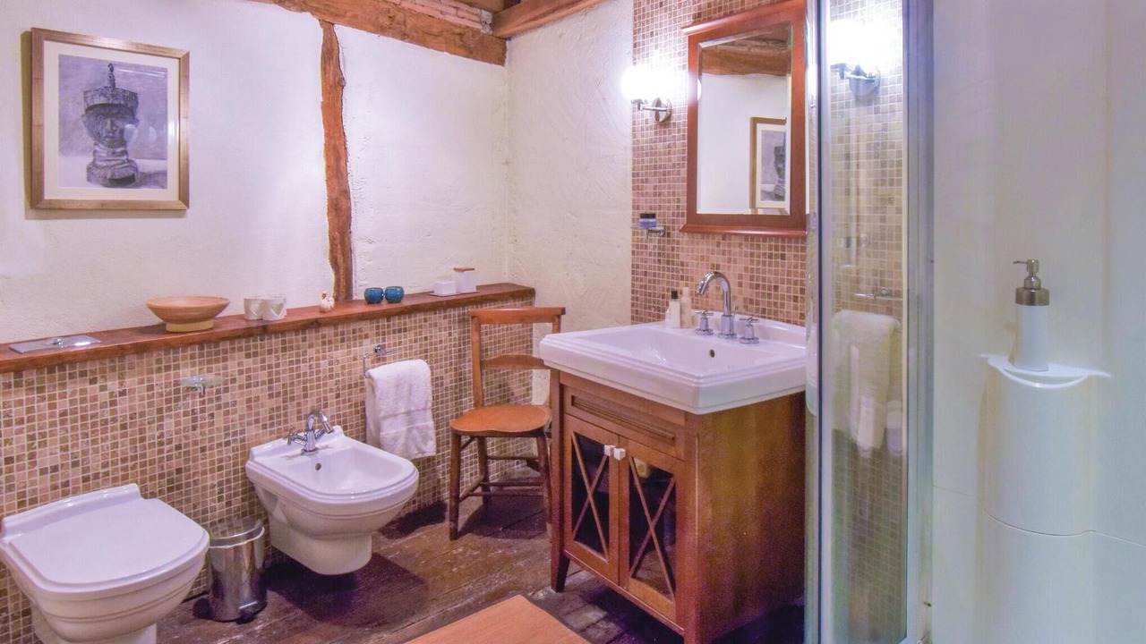 Photo of Bathroom in Suaux
