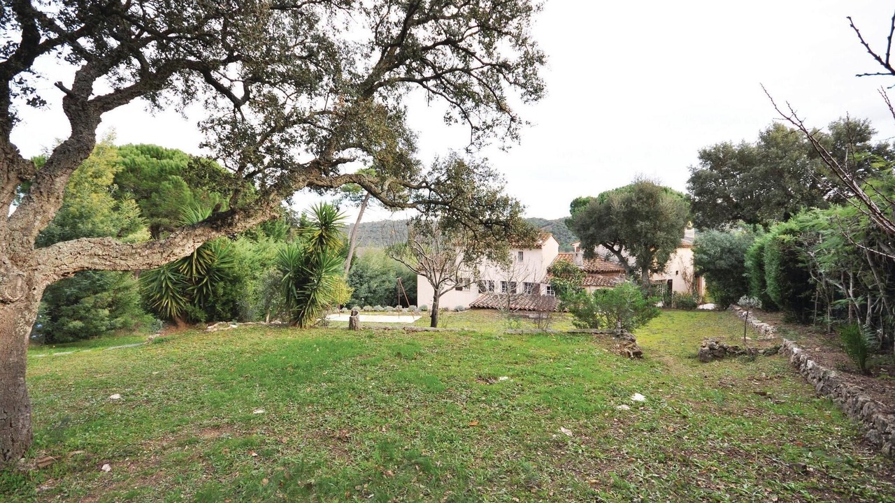 Photo of Others in Gassin