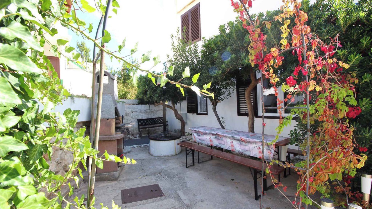 Photo of Outdoor in Baska