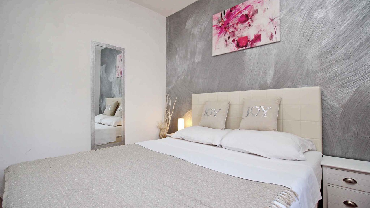 Photo of Bedroom in Baska