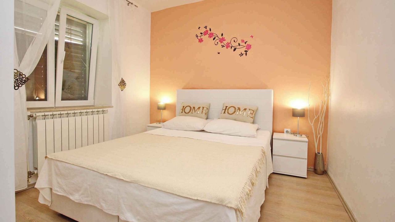 Photo of Bedroom in Baska