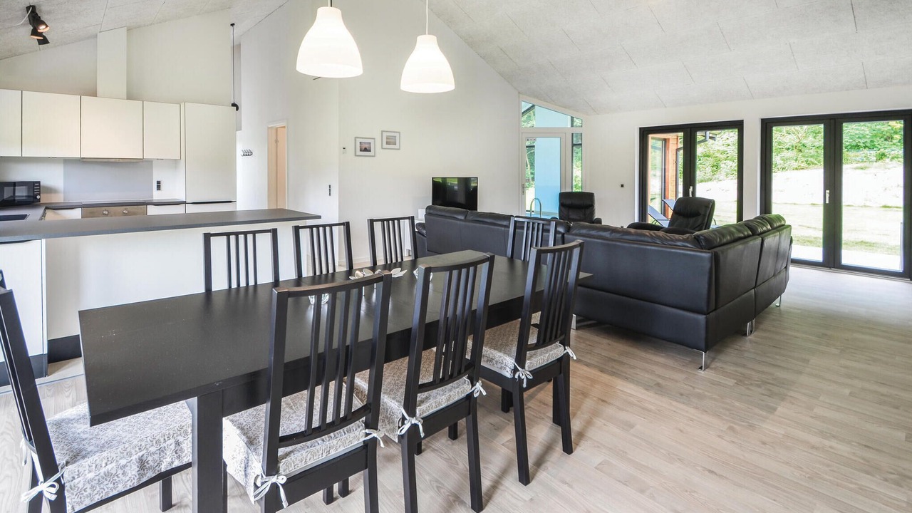 Photo of Others in Femmøller