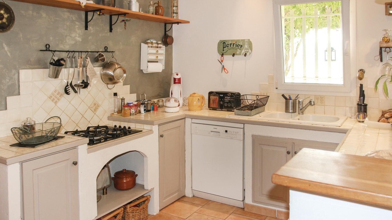 Photo of Others in Goult