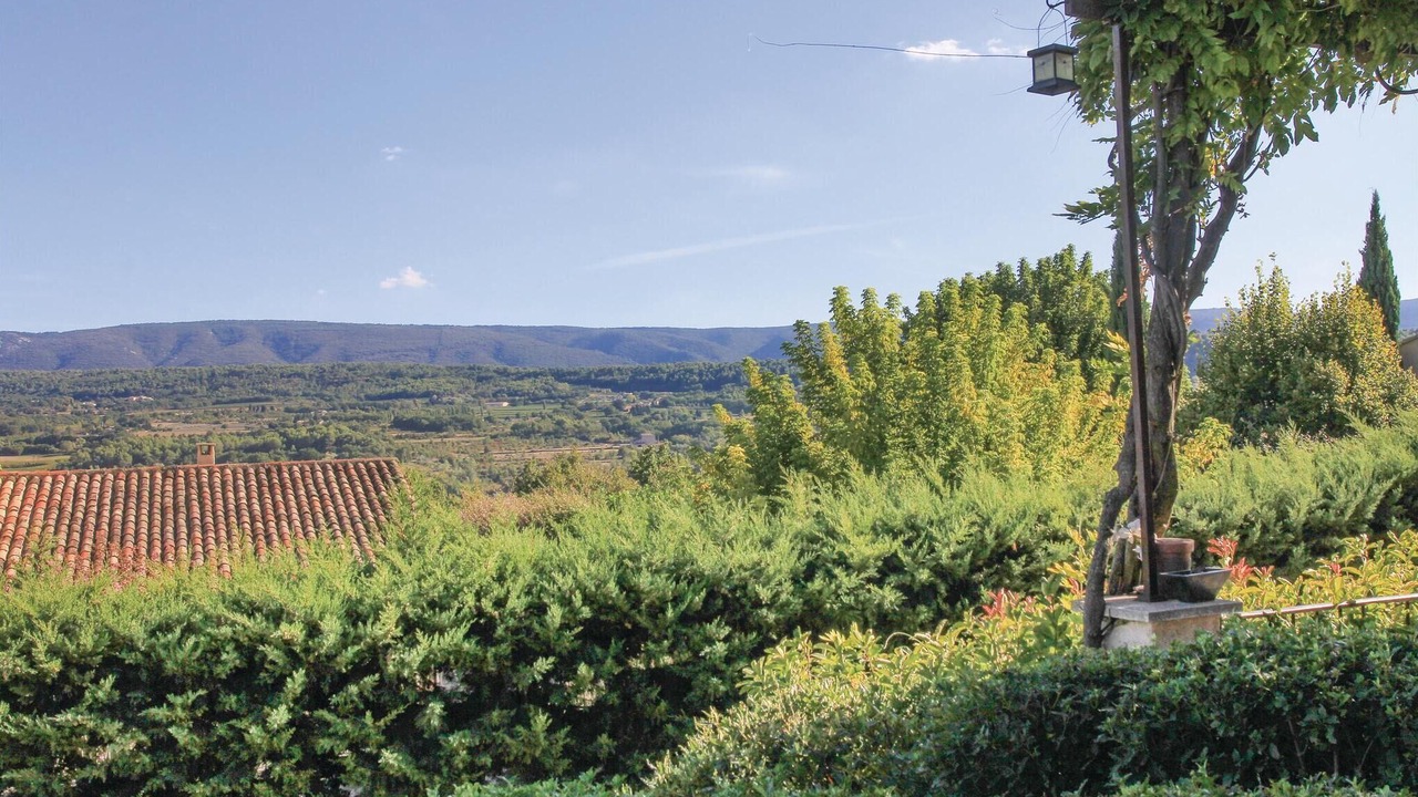 Photo of Bedroom in Goult