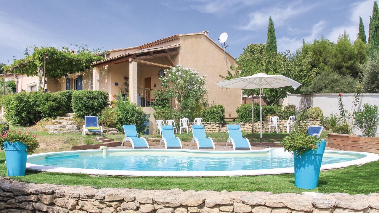 Photo of Outdoor in Goult