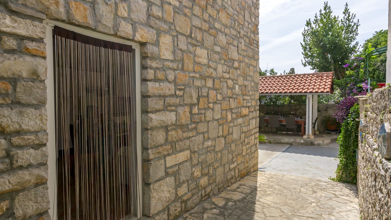 Photo of Patio Balcony in Grohote