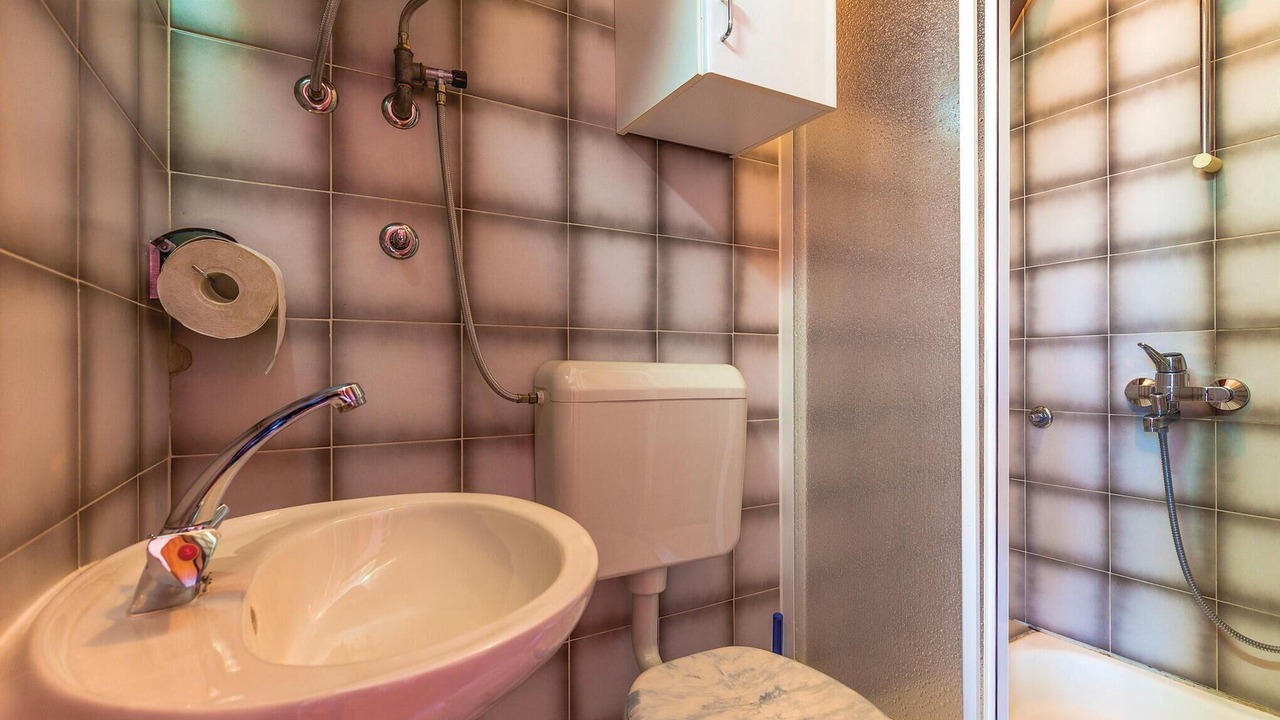 Photo of Bathroom in Banjol
