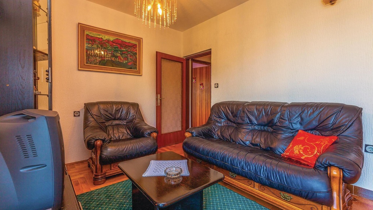 Photo of Bedroom in Banjol