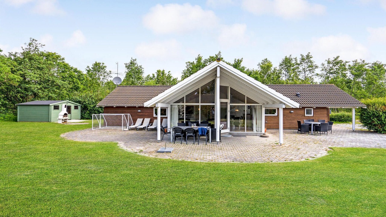 Photo of Outdoor in Kramnitse