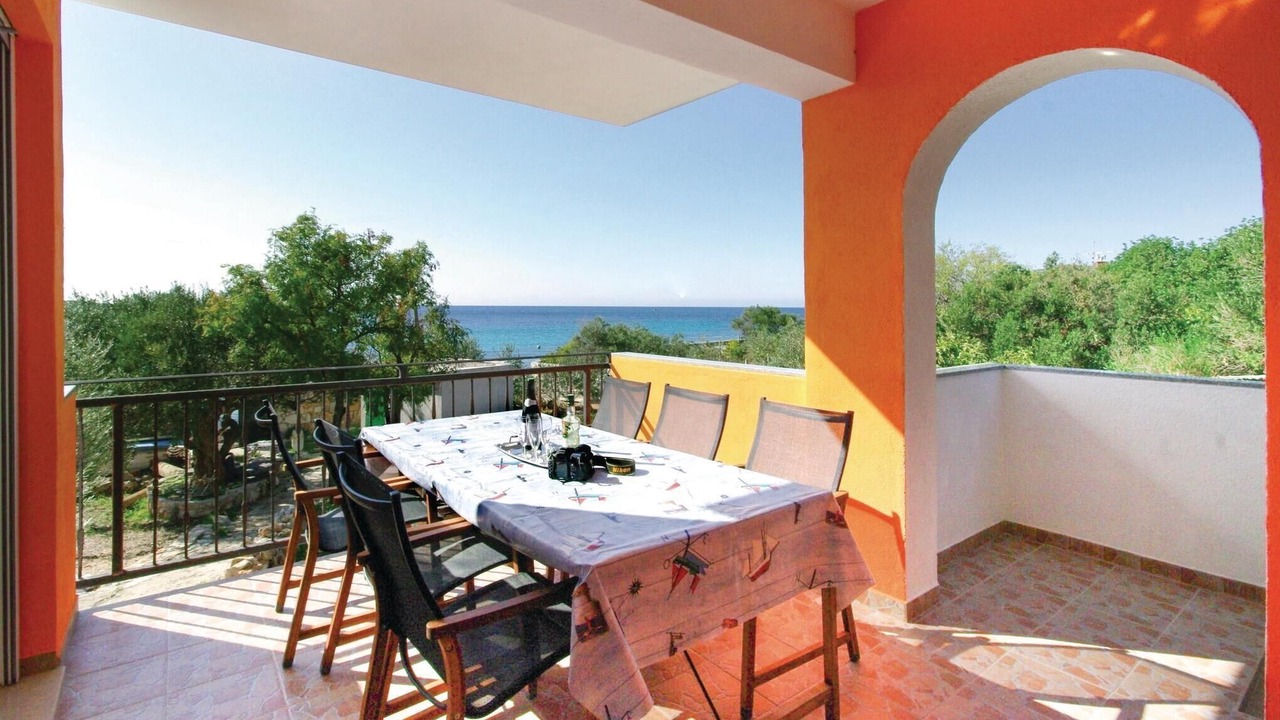 Photo of Patio Balcony in Drvenik Mali