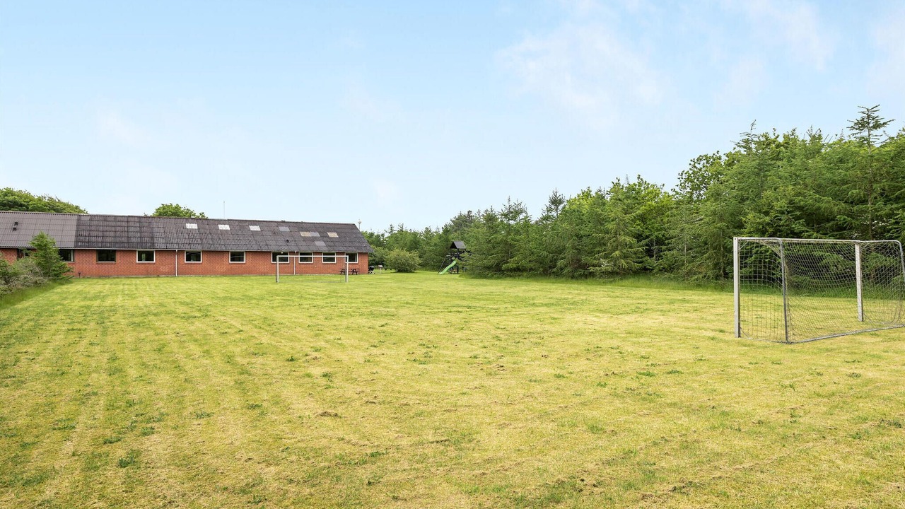 Photo of Others in Lokken