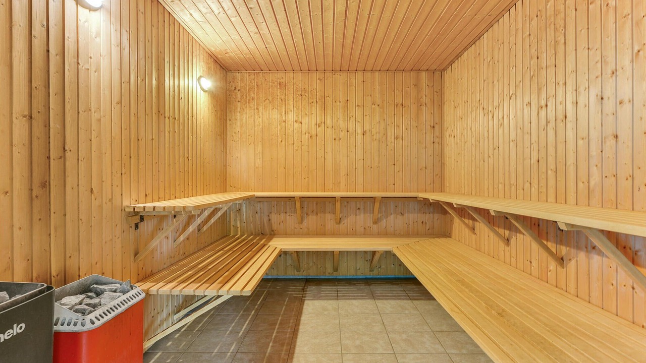 Photo of Others in Lokken