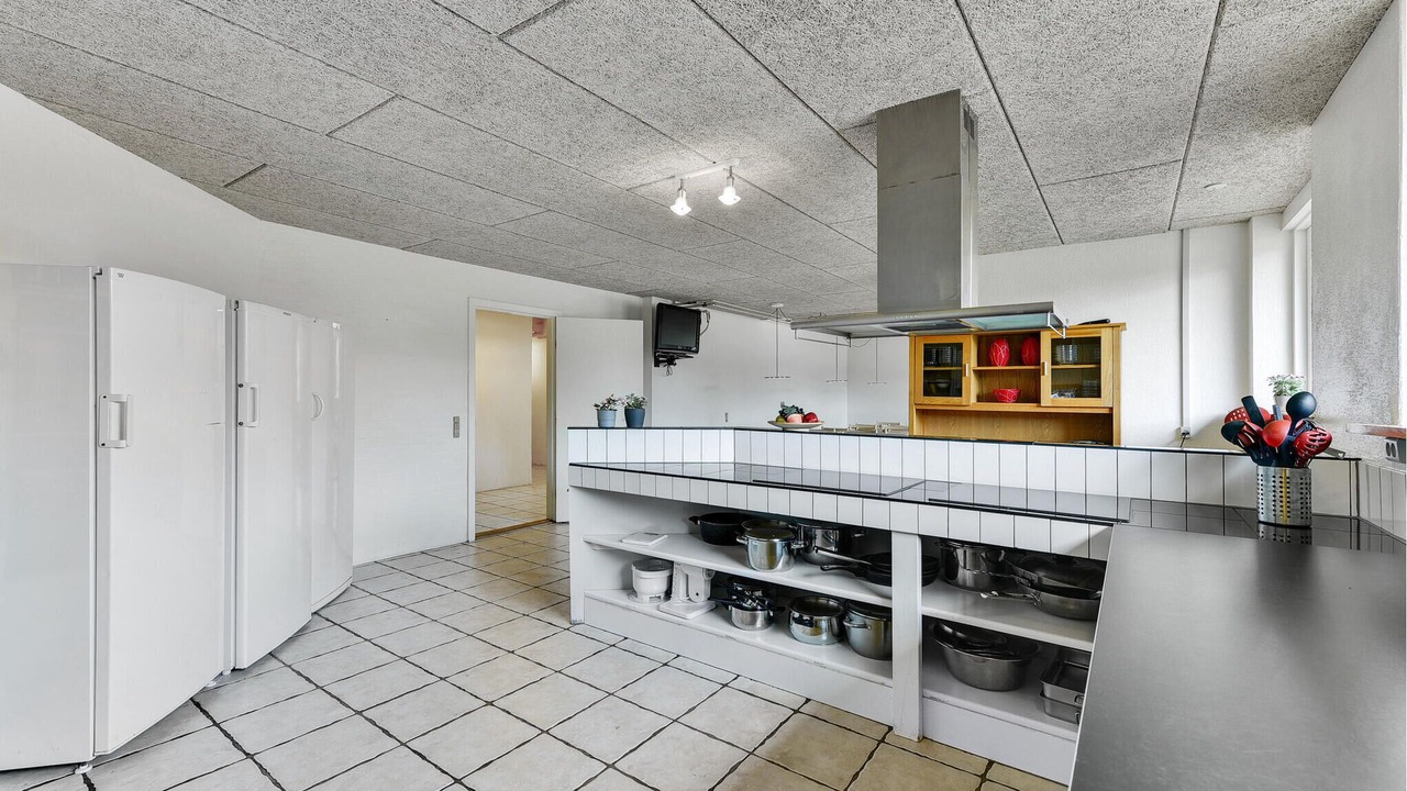 Photo of Others in Lokken