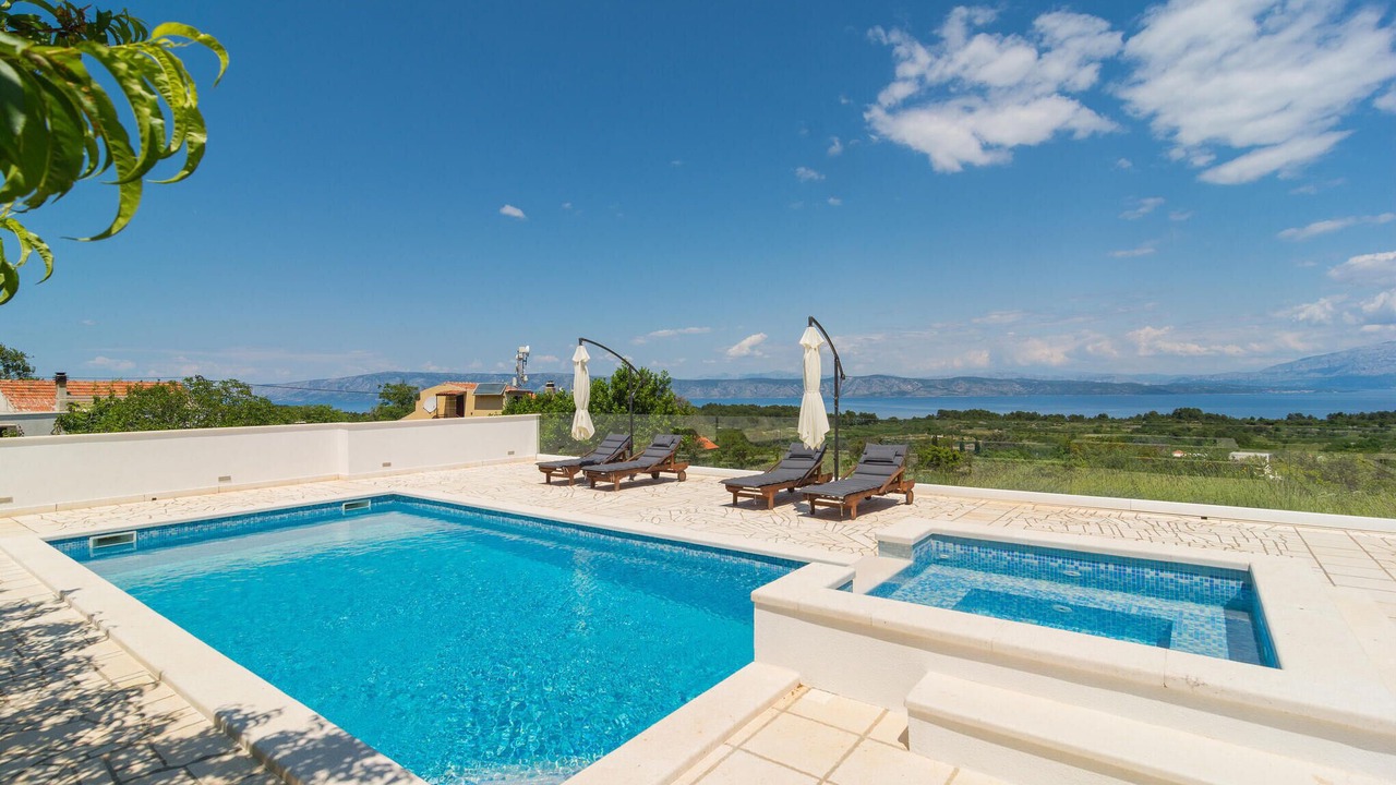 Photo of Outdoor in Jelsa