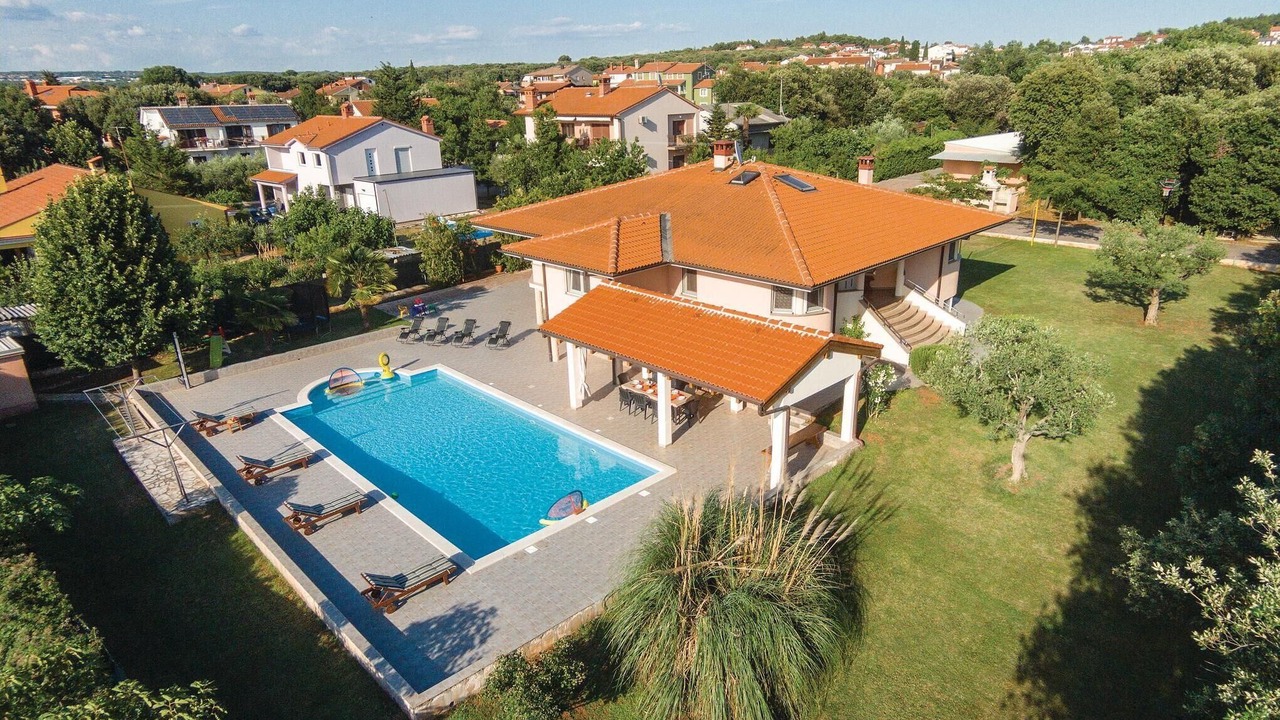Photo of Outdoor in Pula