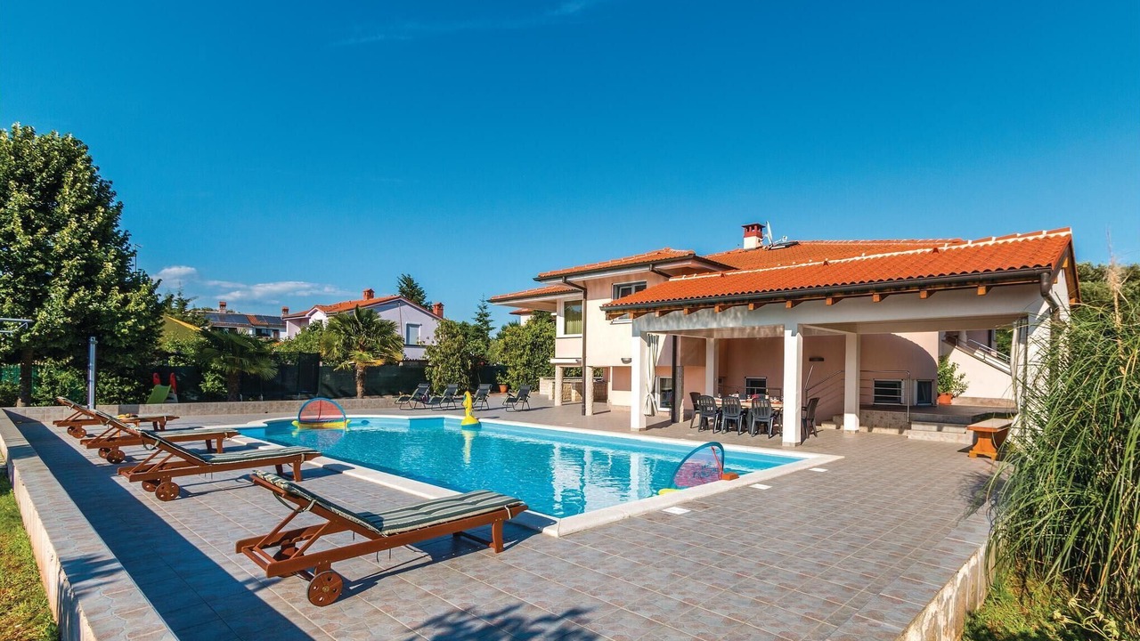 Photo of Outdoor in Pula