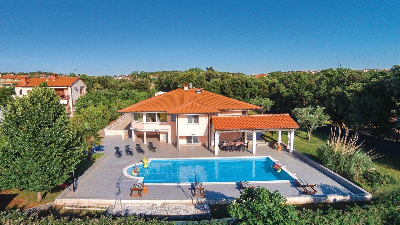 Photo of Outdoor in Pula