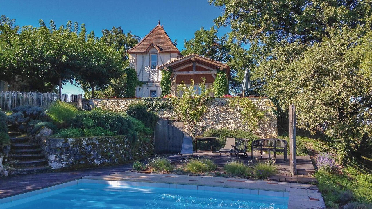 Photo of Outdoor in Beauville
