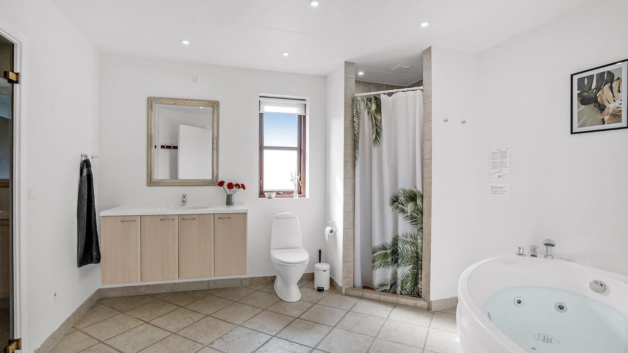 Photo of Bathroom in Falen