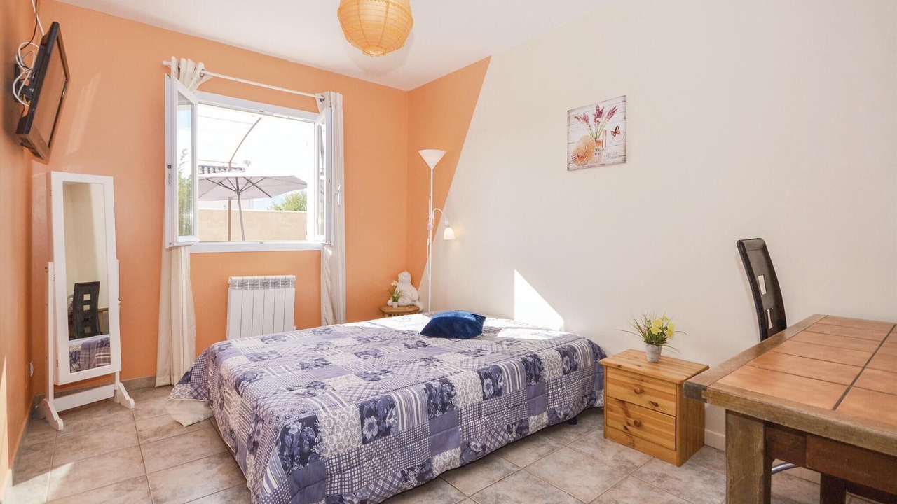 Photo of Others in Maubec