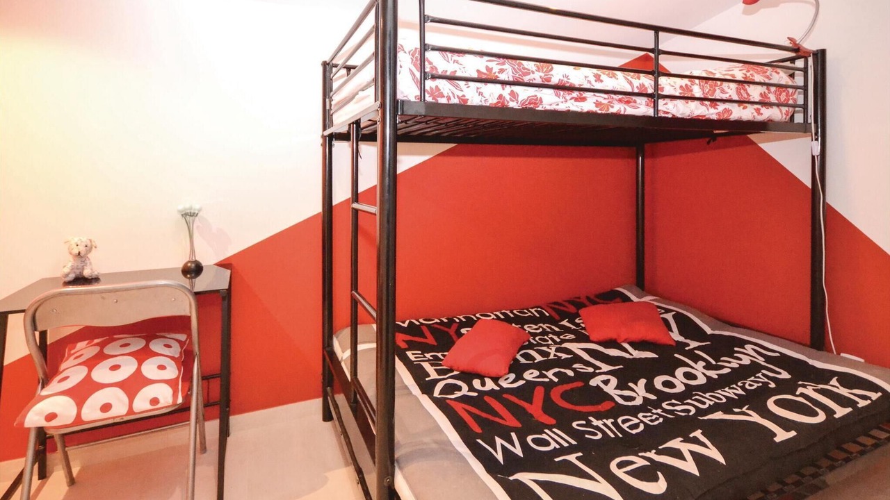 Photo of Others in Maubec